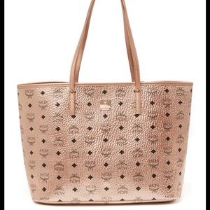 BRAND NEW MCM METALLIC LOGO PRINT BAG